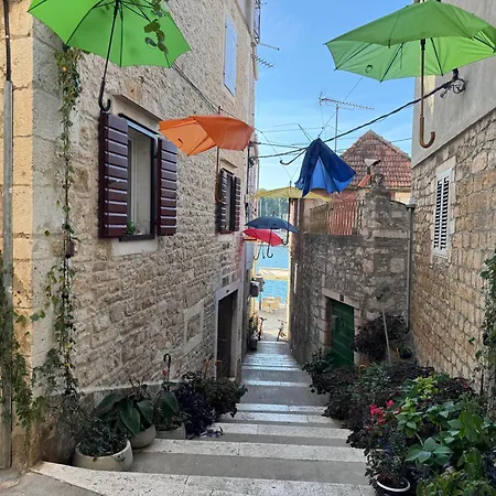 Lorenzo Milna (Brac)